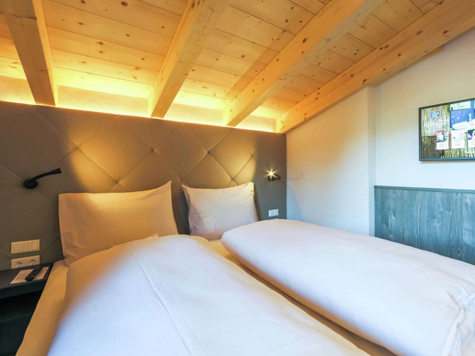 Bedroom 3, Stately Apartment on a Hotel in Kaprun With Sauna & Hot Tub, Zell am See