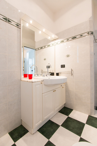 Bathroom 4, Il Covino, Lucca