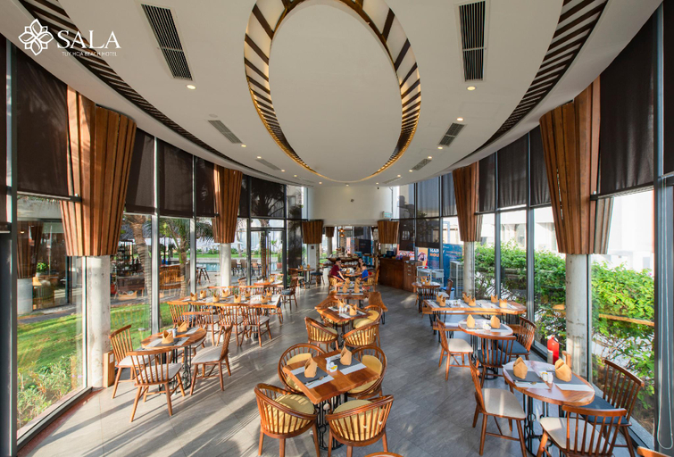 Food & Drinks 5, Sala Tuy Hoa Beach Hotel, Tuy Hoa