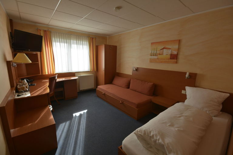 Bedroom 3, Hotel Nord, Rhein-Sieg-Kreis