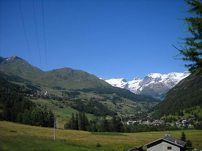 Others 5, Residence Les Myosotis, Aosta