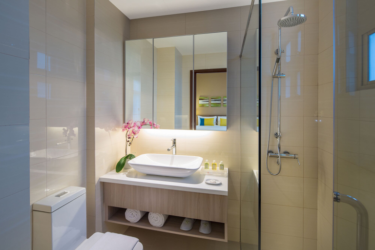Bathroom 3, Park Avenue Robertson, Singapore
