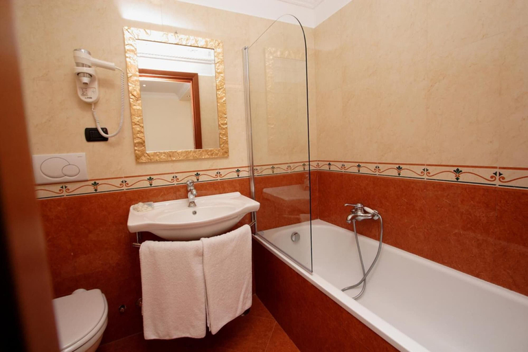 Bathroom 5, Guest House Galaxy, Rome
