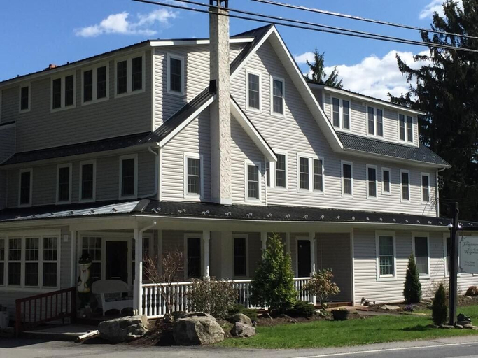Exterior & Views 2, The Frogtown Inn, Monroe