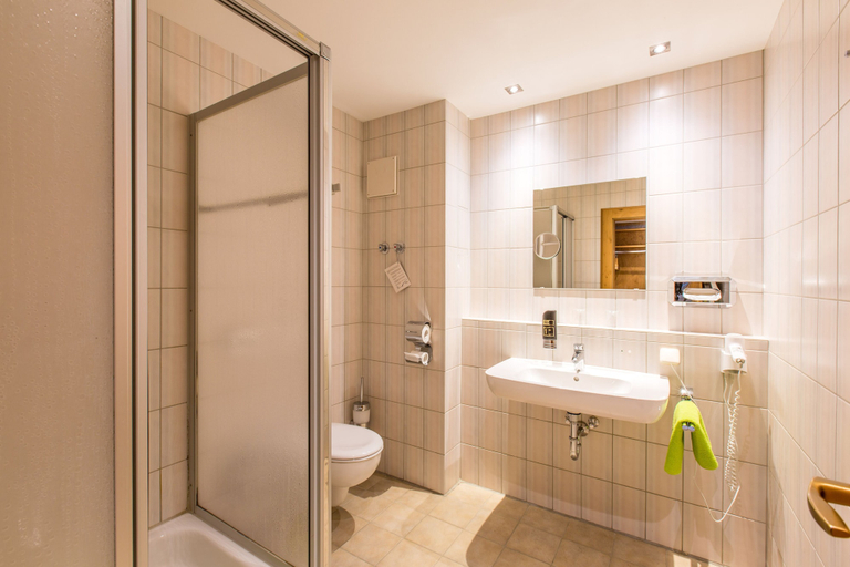 Bathroom 5, Sulzberger Hof, Oberallgäu