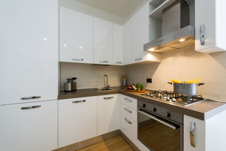 Others 5, Volta Apartment, Como