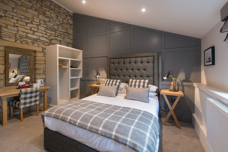 Bedroom 2, Forest, Lancashire