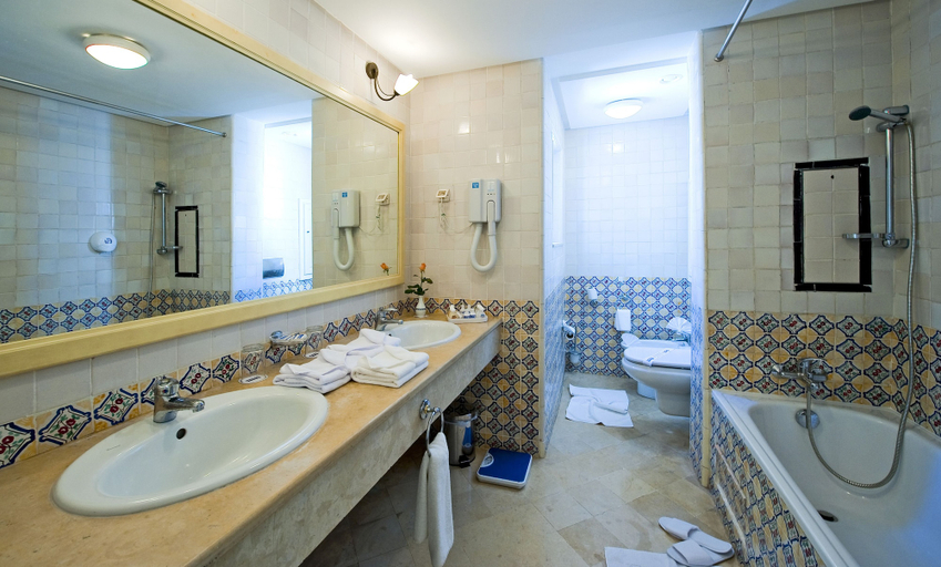 Bathroom 5, Medina Diar Lemdina Resort and Spa, Hammamet