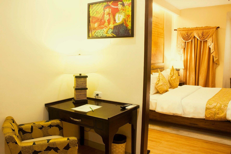 Bedroom 24