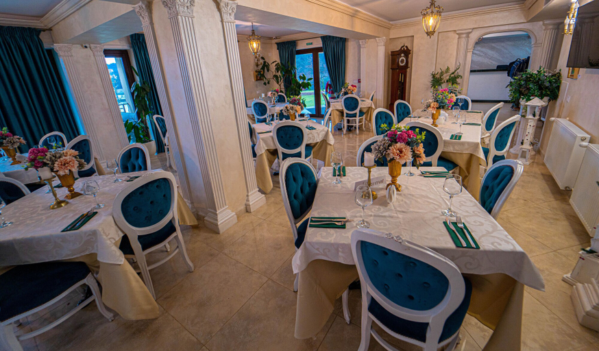 Food & Drinks 5, Gradinile Romane, Hangu