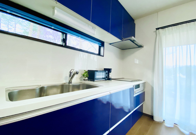 Others 5, Sali's House, Hakuba