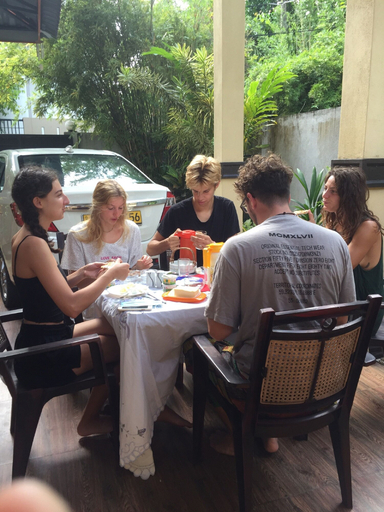Food & Drinks 5, Vero Homestay, Galle Four Gravets