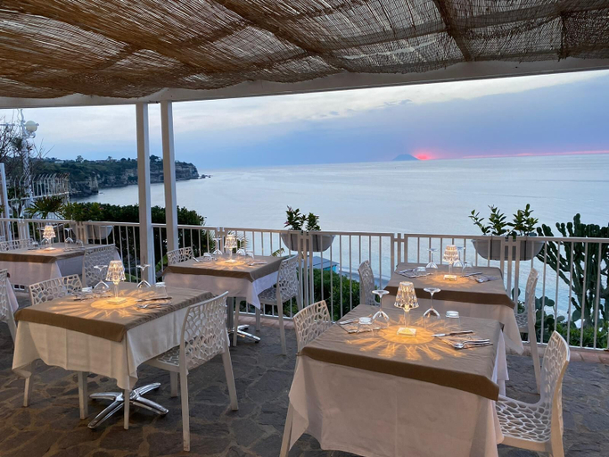 Food & Drinks 5, Mediterranean Boutique Hotel, Vibo Valentia
