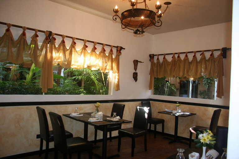 Food & Drinks 4, Hotel Ciudad Vieja, ZONA 10