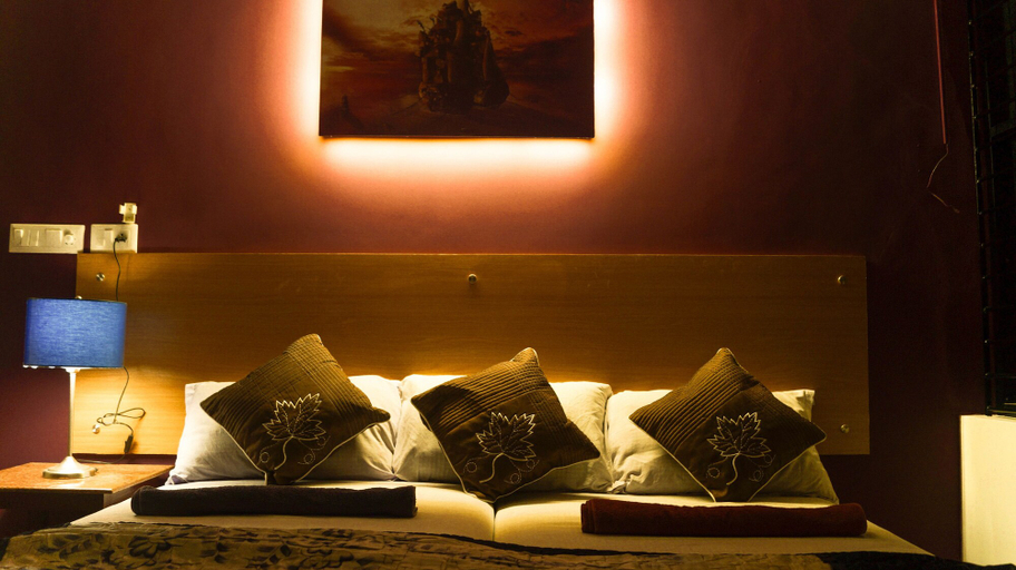 Bedroom 2, Hotel Dreams, Thiruvananthapuram