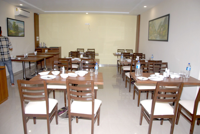 Food & Drinks 5, Ocean Suites Hotel, Mumbai Suburban