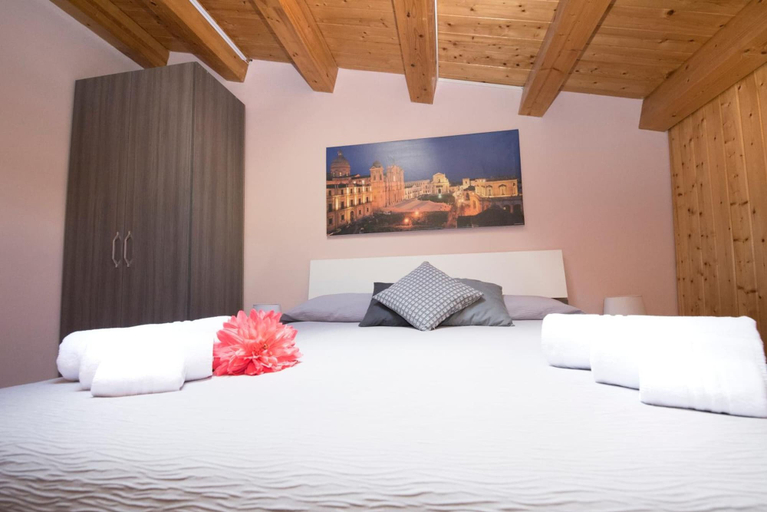 Bedroom 3, Casa vacanze Malaclà, Syracuse