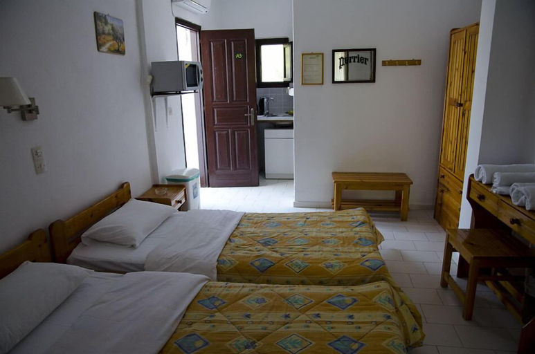 Bedroom 3, Oasis, Thessaly