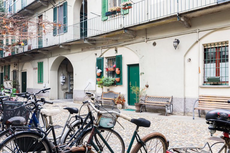 Exterior & Views, Home at Hotel - Torricelli Apt, Milano