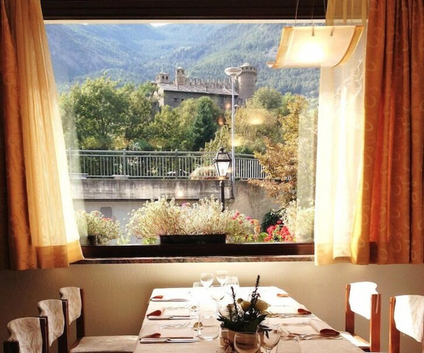 Food & Drinks 4, Comtes de Challant, Aosta