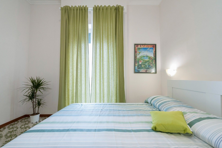 Bedroom 4, B&B Antonello, Salerno