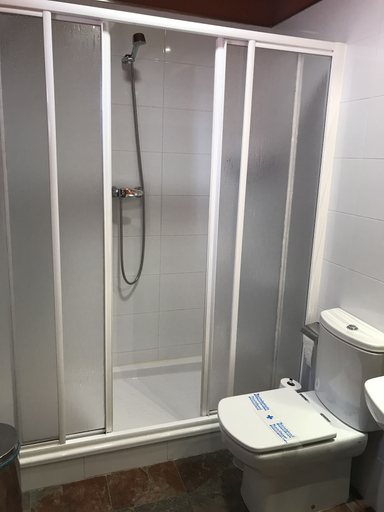 Bathroom 4, Hostal La Bartola, Córdoba