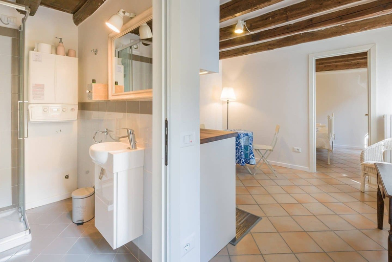 Bathroom 4, Suite del Doge 2, Verona