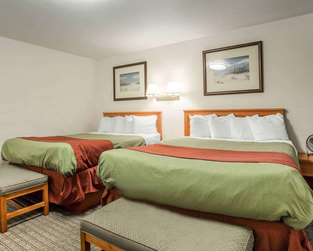Bedroom 3, Rodeway Inn Newport, Lincoln