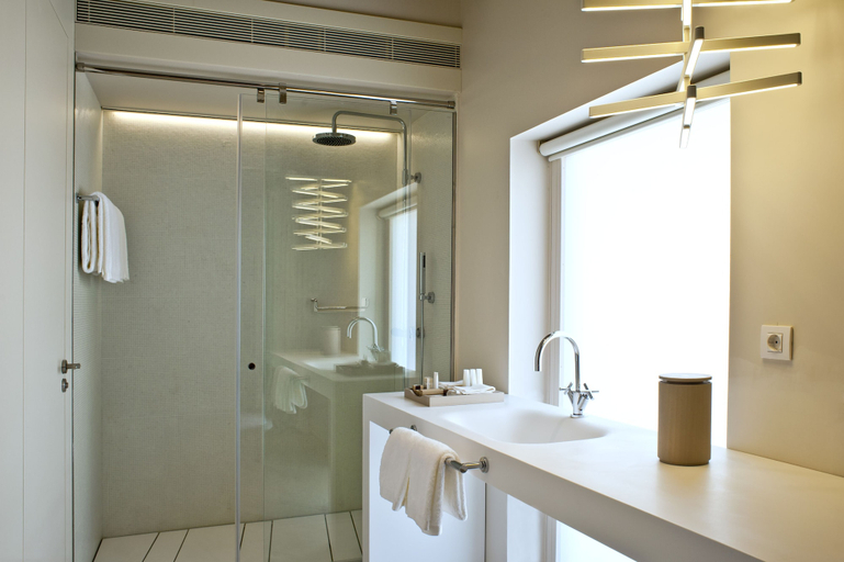 Bathroom 5, Mercer Hotel Barcelona, Barcelona
