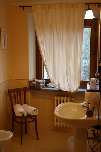 Others 4, Agriturismo Cioccoleta, Terni