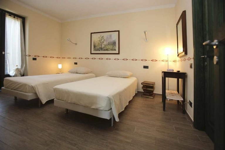 Bedroom 5, B&B Ospitidelpero, Cuneo