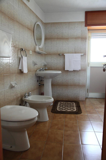 Bathroom, Hôtel Bellavista, Aosta