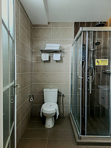 Bathroom 4, K Hotel, Penampang