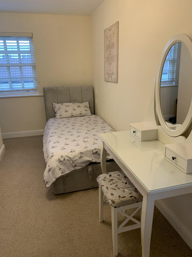 Bedroom 3, 2-bed Duplex Sleeps 3 With Fireplace, Nottinghamshire