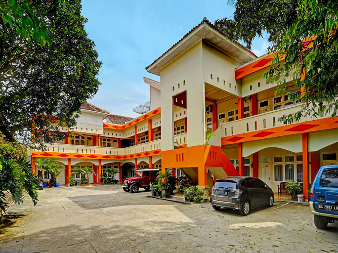 Others 3, OYO 91984 Taufik Kost Syariah, Prabumulih