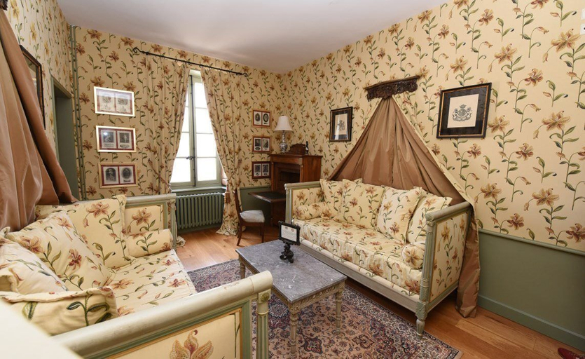 Bedroom 2, Château de Maudetour, Val-d'Oise