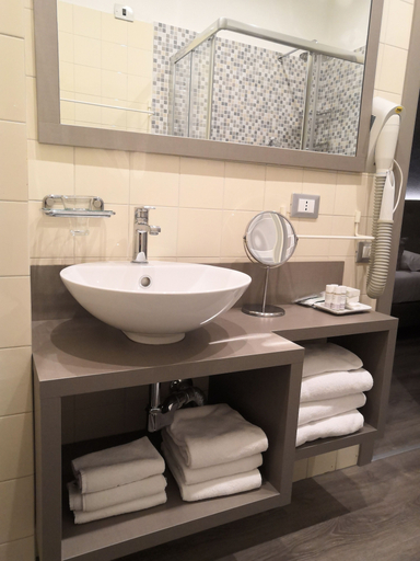 Bathroom 4, LVG Hotel Collection - Principe, Modena