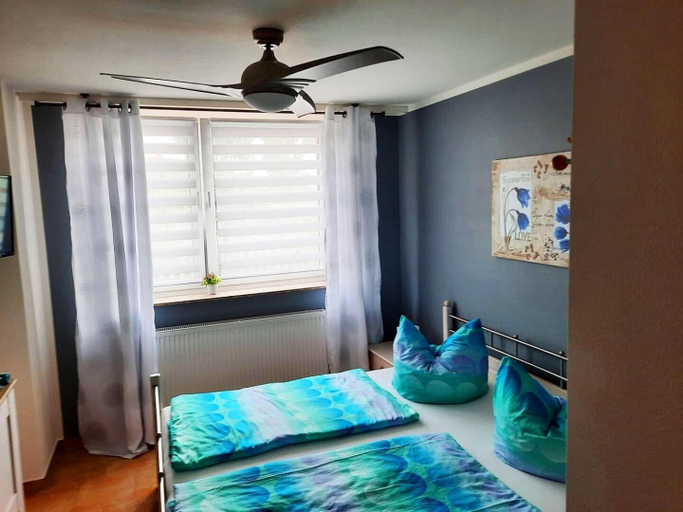 Bedroom 2, Pension Village, Burgenlandkreis