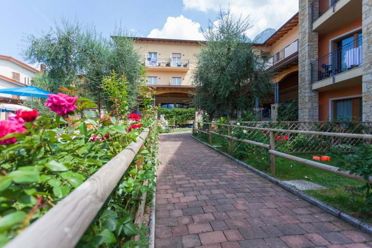 Exterior & Views 2, Villa Isabella Hotel & Residence, Verona