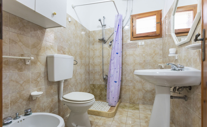 Bathroom, villetta Camelia, Lecce