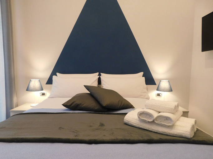 Bedroom 3, Scaramantico Rooms, Napoli