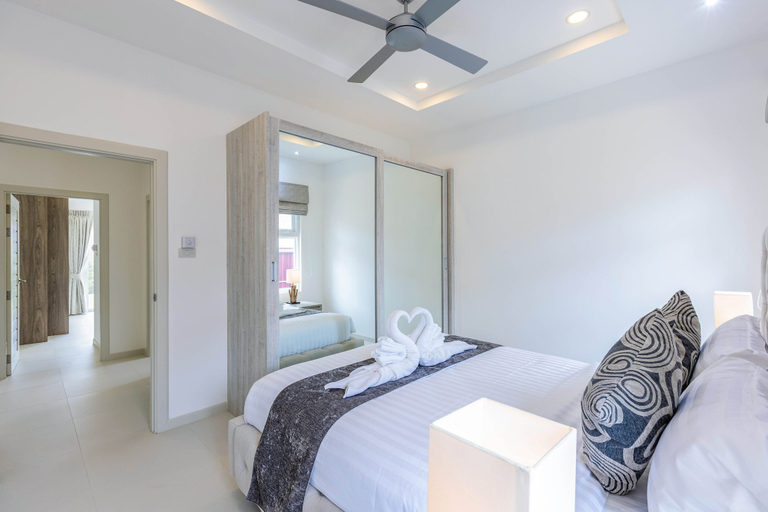 Bedroom 2, Private 3 Bedroom Pool Villa MS22, Hua Hin