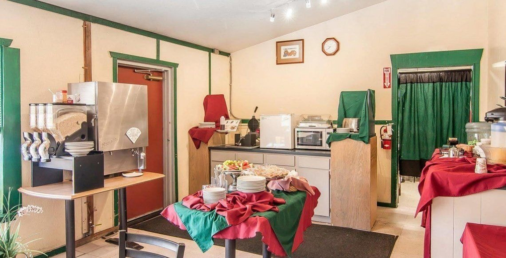 Others 5, Ashland Valley Inn, Jackson