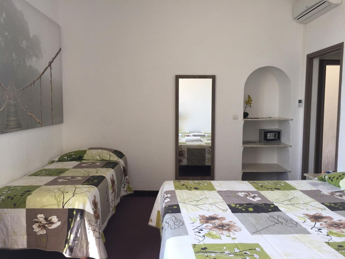 Bedroom 2, Hôtel Astria, Var