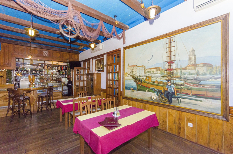 Food & Drinks 5, Palma Rooms B&B, Split