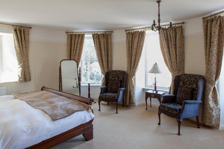 Bedroom 2, Wellington Hotel, Cornwall
