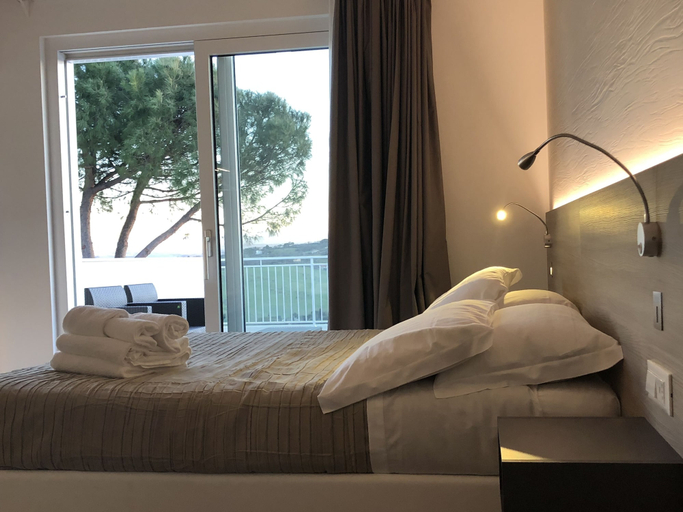 Bedroom 4, Casablanca Hotel, Macerata