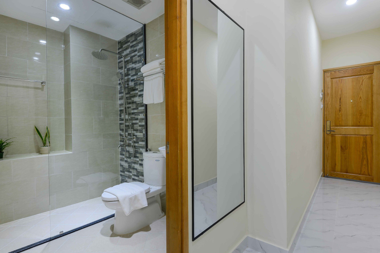 Bathroom 5, Akoya Saigon Central Hotel, District 1