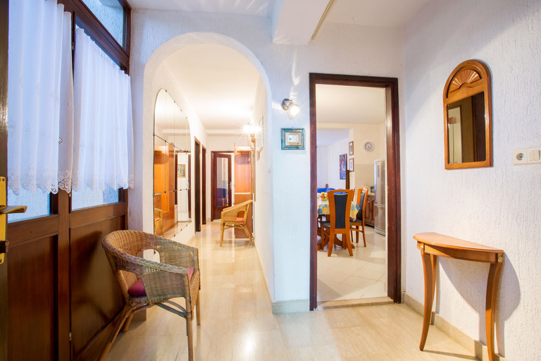 Others 4, Apartment 736, Pula