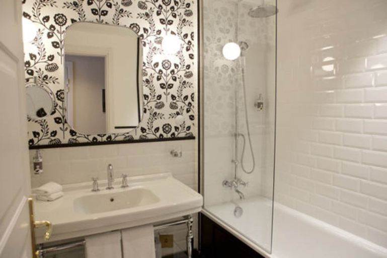 Bathroom 4, Hotel Duca D'Aosta, Aosta